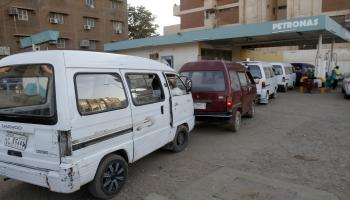 السودان/اقتصاد/محطة وقود في السودان/27-01-2016 (فرانس برس)