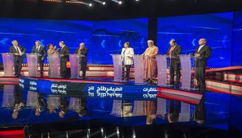 من المناظرة الأولى على التلفزيون الرسمي التونسي (ياسين قايدي/الأناضول)