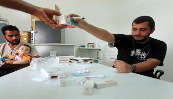 أدوية في ليبيا / فرانس برس