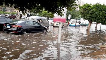 الأمطار تغرق شوارع القاهرة (العربي الجديد)