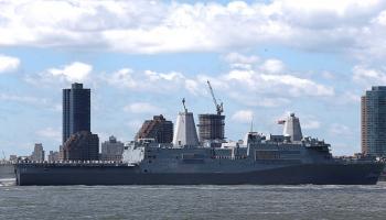 السفينة الأميركية "يو إس إس ارلينغتون"(Getty)