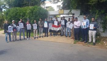 طلبة يمنيون يريدون استكمال دراساتهم العليا في المغرب(فيسبوك)