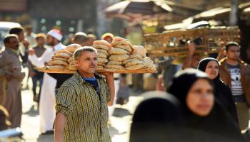 خبز مصر (محمد الشاهد/ فرانس برس)