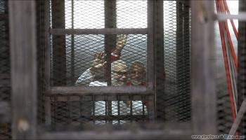 محكمة مصرية تؤجل إعادة محاكمة "بديع" في "غرفة-رابعة" 