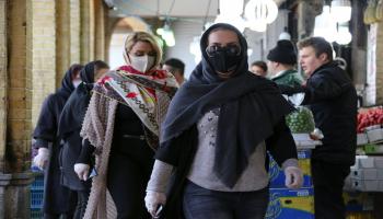 كورونا سيترك تداعيات خطيرة على الأسواق الإيرانية (فرانس برس)