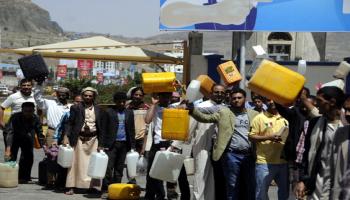 أزمة وقود خانقة في اليمن