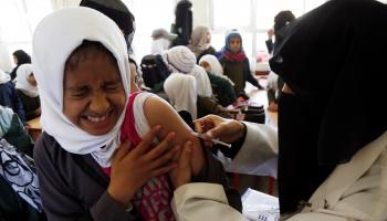 طفلة ولقاح ضد الحصبة بصنعاء - اليمن - مجتمع