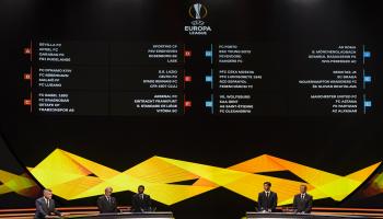 قرعة متوازنة في الدوري الأوروبي: أياكس يواجه خيتافي