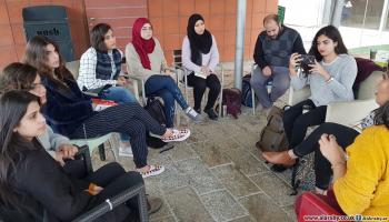 جلسة نسوية لطالبات جامعة حيفا (العربي الجديد)