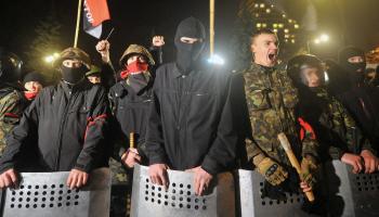 أوكرانيا - احتجاجات-اليمين القومي-ضم القرم