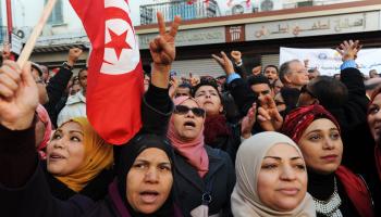 عاملات وعمال تونسيون بتحرك نقابي - تونس - مجتمع