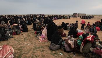 مئات من أطفال الجهاديين محتجزين في مخيم الهول(كريس هوبي/Getty)