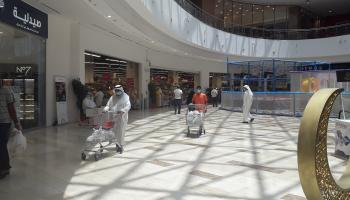 الكمامة إلزامية خارج المنازل في قطر (العربي الجديد)