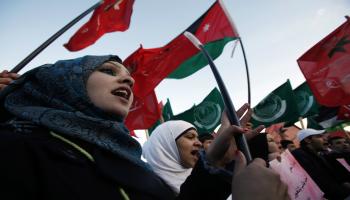 ممارسات عدة تنتقص من حقوق نساء الأردن (صلاح ملكاوي/Getty)