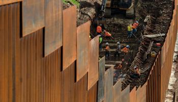 الجدار الحدودي بين الولايات المتحدة والمكسيك (غيلرمو آرياس/فرانس برس)