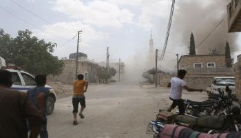 القصف لا يتوقف على بلدات ريف إدلب(نزير الخطيب/فرانس برس)