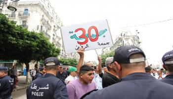 تظاهرات الجزائر/سياسة