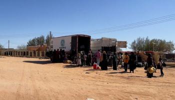 سودانيون عالقون في وادي حلفا (رويترز)