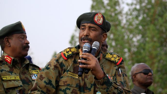 1152804176 - البرهان يصدر عفواً عاماً عن جميع حاملي السلاح‎ في السودان