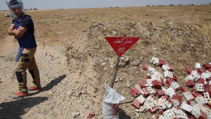 القذائف والألغام في العراق تفوق عدد سكانه