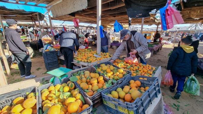 ركود في الأسواق الليبية مع هبوط قيمة الدينار