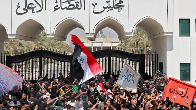 العراق: محاولات لإقناع السيستاني بالتدخل لمنع تدهور الأزمة