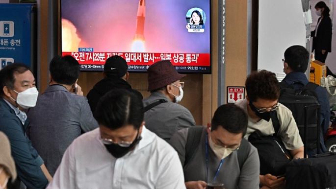 بيونغ يانغ تطلق صاروخاً بالستياً: كوريا الشمالية تتوعد واليابان تدين