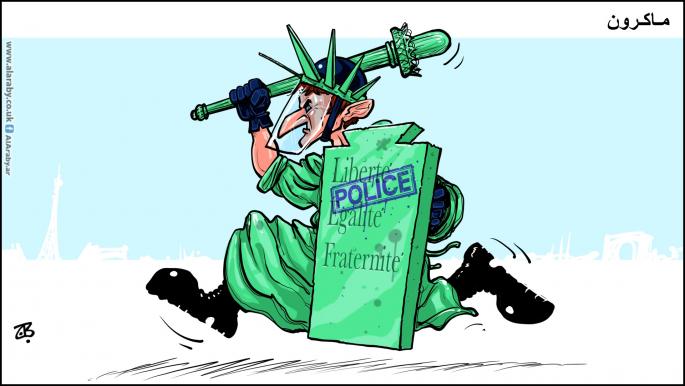 كاريكاتير بوليس ماكرون / حجاج