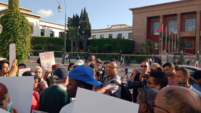 تظاهرات في المغرب وإسبانيا احتجاجاً على مقتل مهاجرين في مليلية