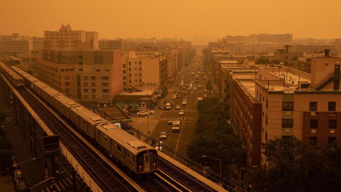دخان حرائق غابات كندا يؤثر سلباً على المدن الأميركية