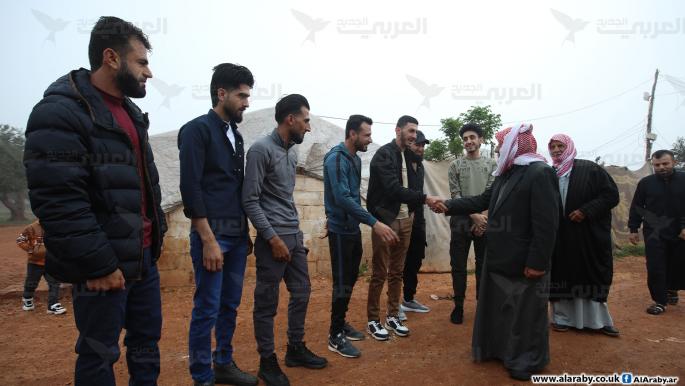 تهاني العيد في مخيم بالشمال السوري (العربي الجديد)
