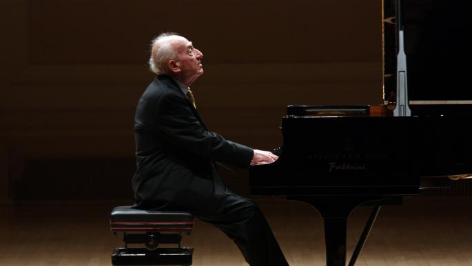 موريتزيو بولّيني ... بيانو من ذلك الزمان