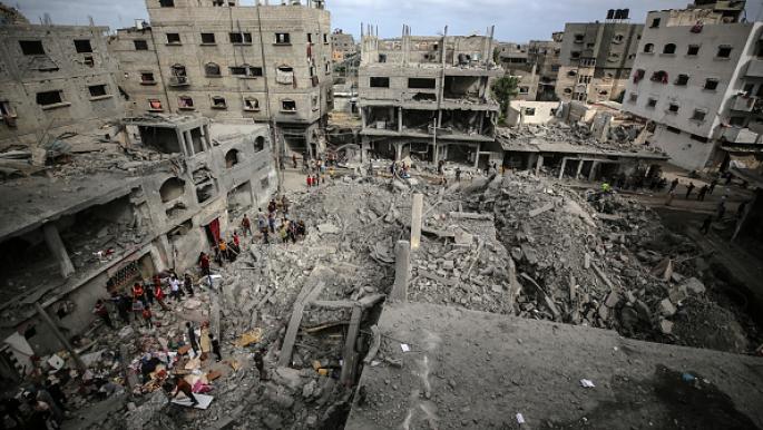 حرب غزة في يومها الـ206 | قصف وسط وجنوب القطاع وترقب لمصير المفاوضات