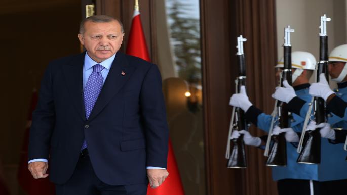تركيا: أردوغان يحسم السباق الرئاسي ويفوز بولاية جديدة