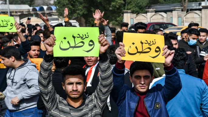 المتحدث باسم الكاظمي يدعو المتظاهرين العراقيين إلى دخول الانتخابات