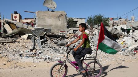 جانب من الدمار الذي لحق بقطاع غزة (سعيد خطيب/ فرانس برس)