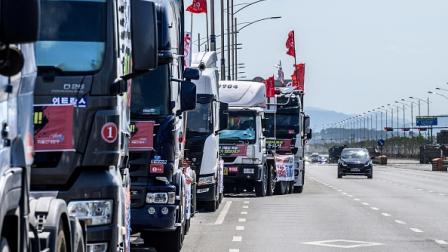 إضراب سائقي الشاحنات في كوريا الجنوبية (فرانس برس)