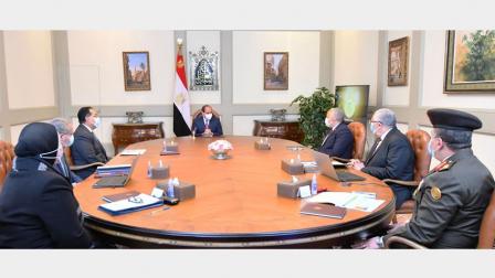 السيسي مع مدبولي (الرئاسة المصرية)
