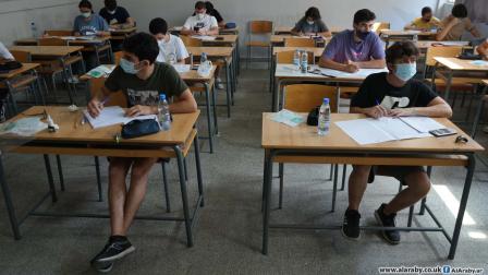 طلاب لبنانيون في أول أيام امتحانات الثانوية العامة (حسين بيضون)