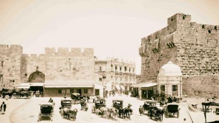 مدينة  القدس عام 1900 (Getty)