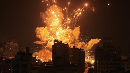 من عدوان صهيوني على غزة في تشرين الأول/أكتوبر 2023 (Getty)