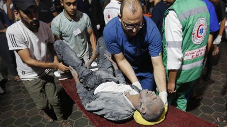 ضغوط كبيرة تشهدها كل مستشفيات غزة (أشرف عمرة/الأناضول)
