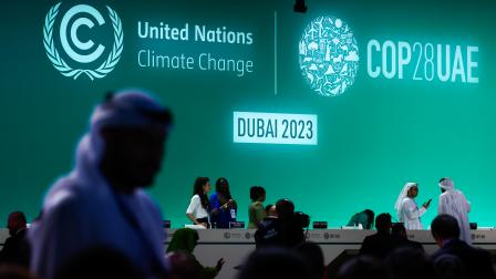 لقطة من مؤتمر المناخ كوب 28 في دبي (بياتا سارسويل/ Getty)