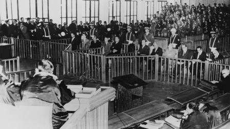 محاكمة رئيس الوزراء التركي عدنان مندرس في 21 تشرين الاول/ اكتوبر عام 1960(Getty).