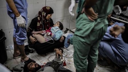 مجمع ناصر الطبي في قطاع غزة قبل محاصرته واقتحامه (بلال خالد/ الأناضول)