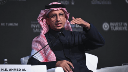 وزير السياحة السعودي أحمد الخطيب (الأناضول)
