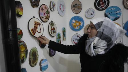 نساء في إدلب يتضامن مع غزة (العربي الجديد)