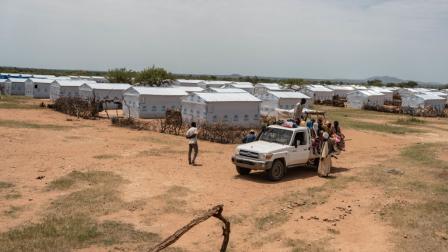 مخيم لاجئين من السودان في تشاد (عبد المنعم عيسى/ Getty)