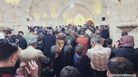 صلاة عيد الفطر في المسجد الكبير بمدينة إدلب (العربي الجديد)