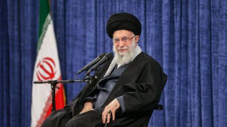 المرشد الإيراني الأعلى علي خامنئي في إيران في 3 إبريل 2024 (الأناضول)